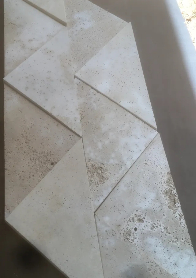 Composição de triângulos Pirâmide